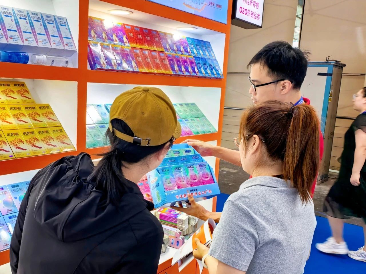 連鎖藥店避孕套選品突圍：告別“大牌不賺錢、雜牌賣不動”困局.jpg