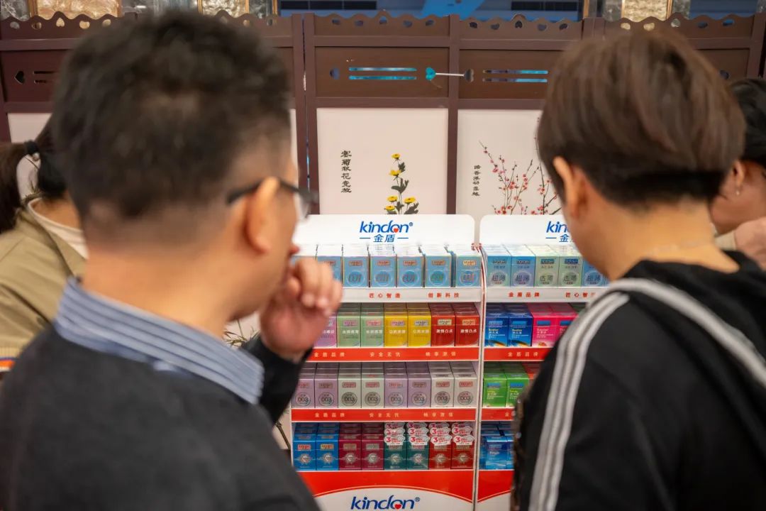連鎖藥店避孕套選品突圍：告別“大牌不賺錢、雜牌賣不動(dòng)”困局1.jpg